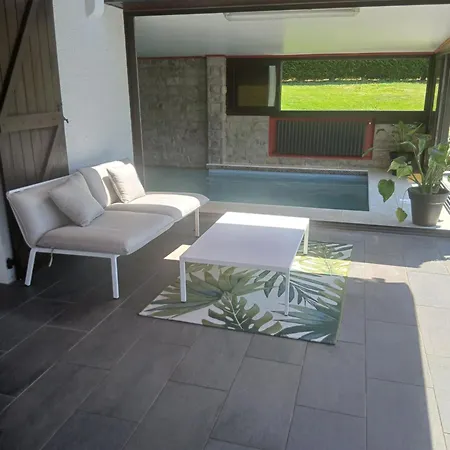 Retour A La Source D'hôtes Bien 3*