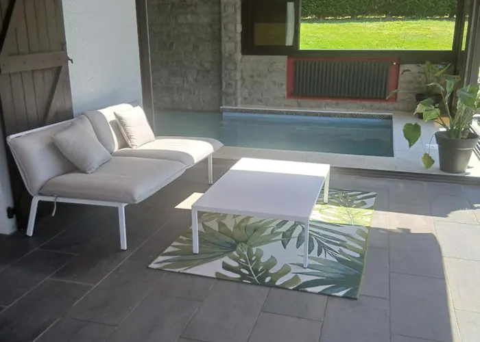 Retour A La Source D'hôtes Bien 3*